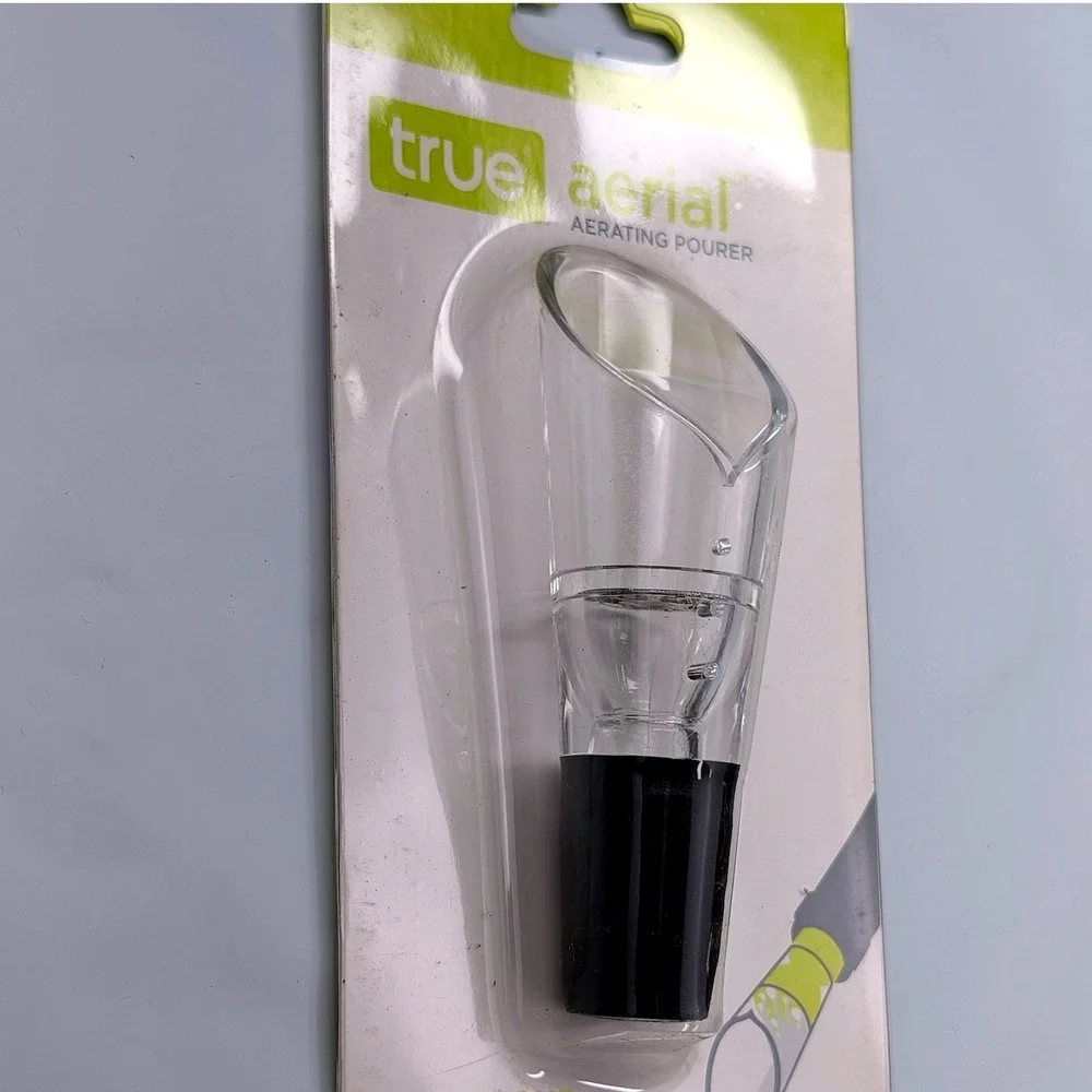 True Aerial Aerating Pourer Clear Black‎ Wine Aerator Drip-Free 0450 New